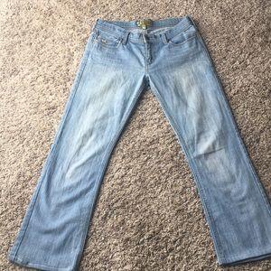HOLLISTER size 7 light washed jeans